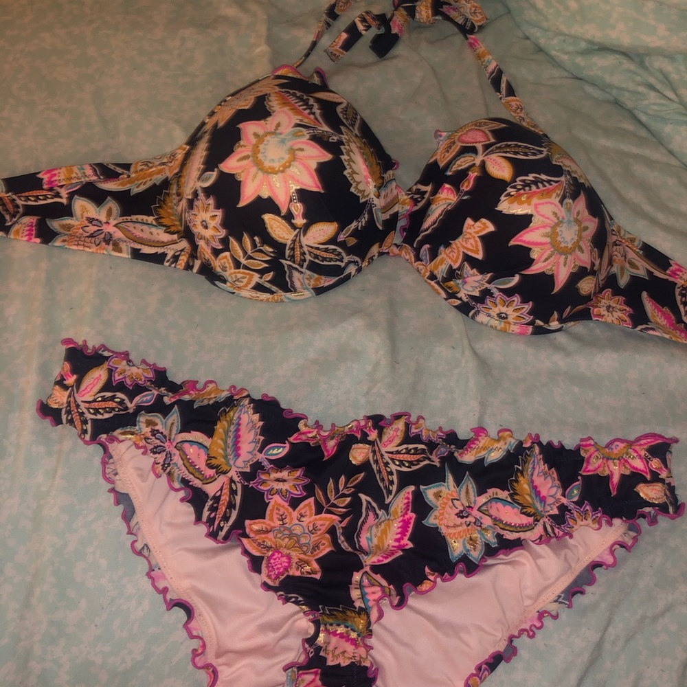 Bathing suit
